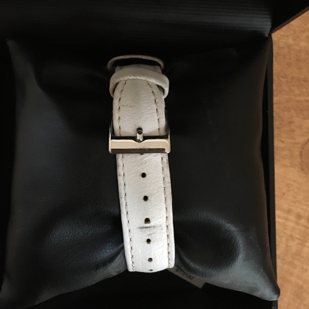 Guess Watch - Picture 6 of 9